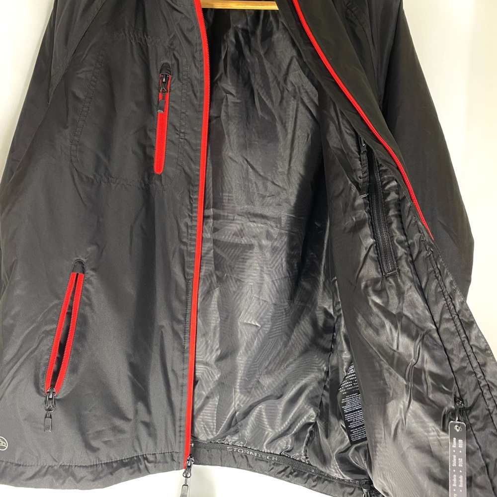 Stormtech Black Red Windbreaker Jacket Mens Medium Lightweight Rain Shell NWT - Picture 3 of 8